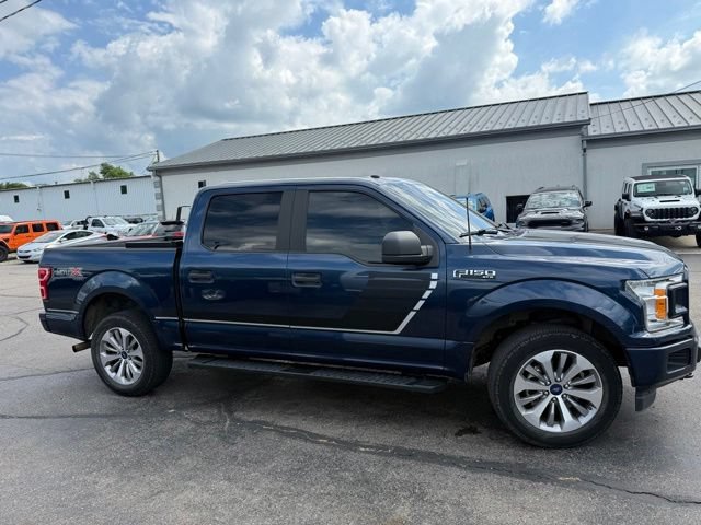 Used 2018 Ford F150 XL w/ Equipment Group 101A Mid AWD/4WD image 4