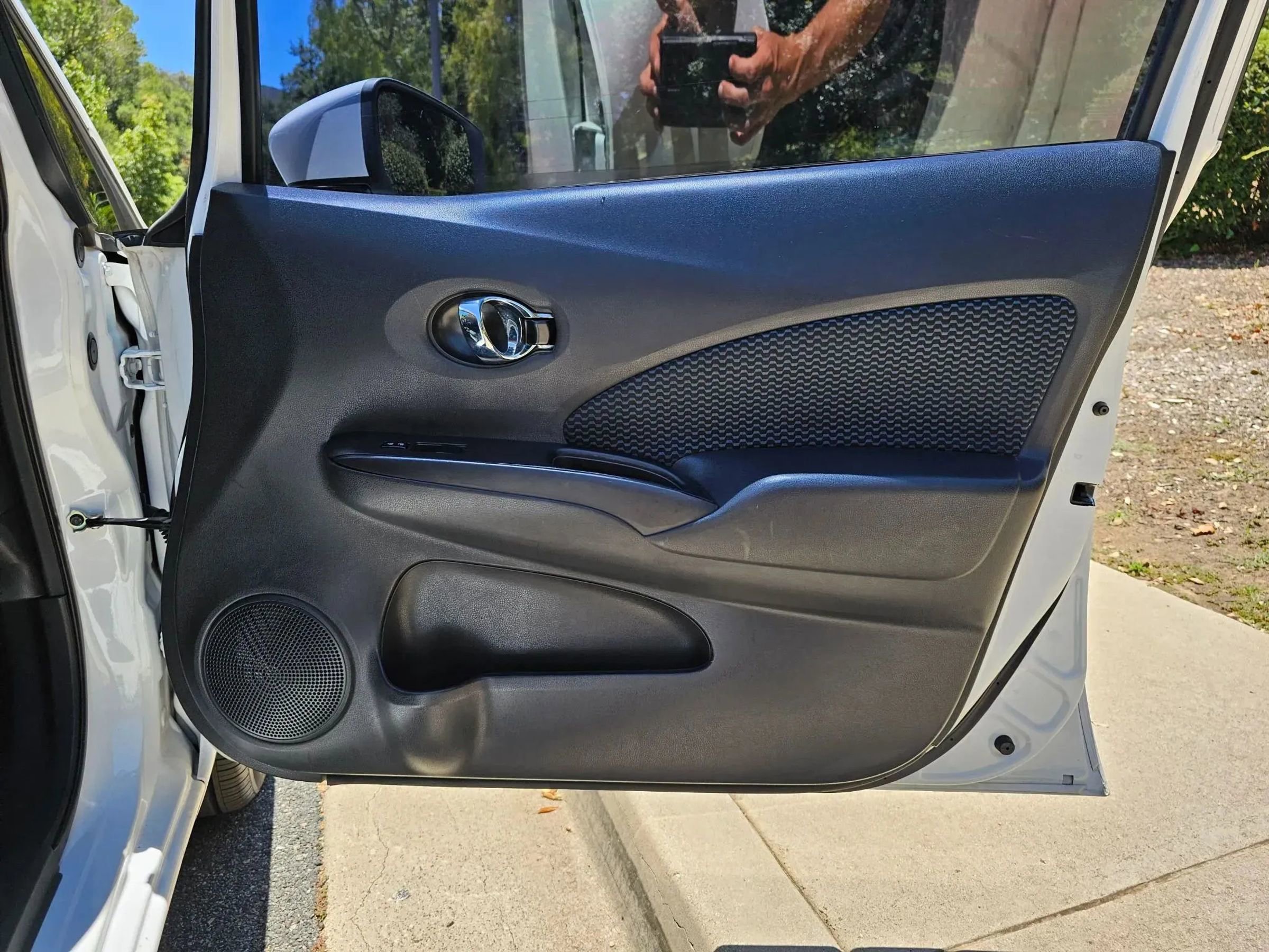 Used 2016 Nissan Versa Note SV image 33