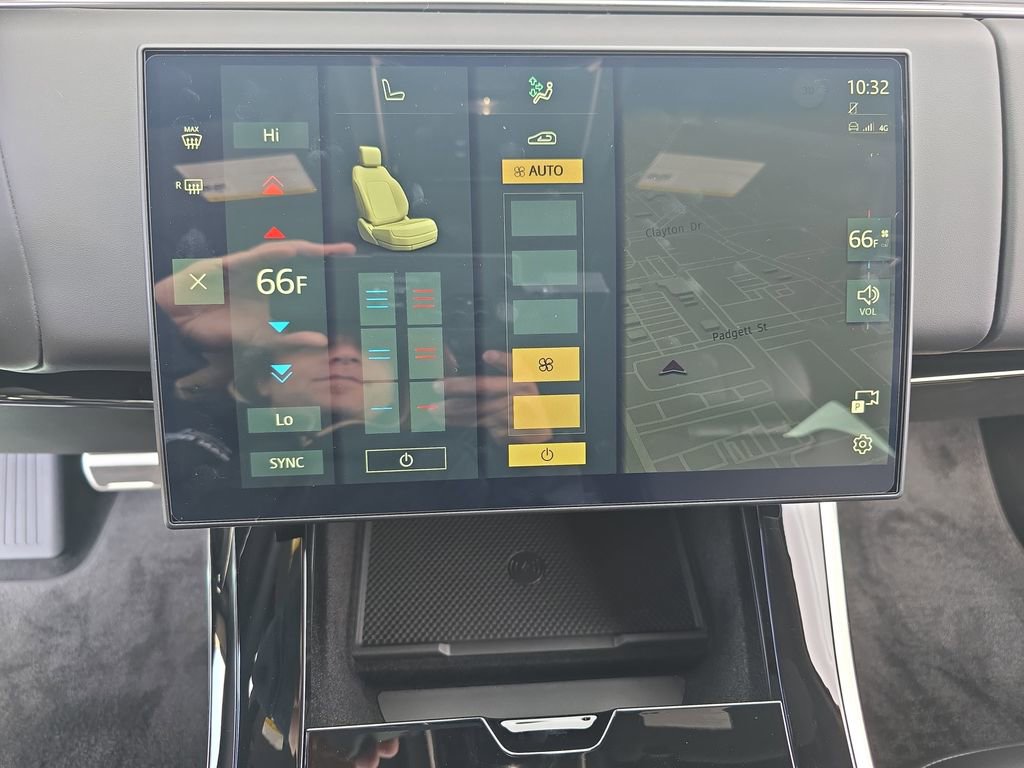 New 2026 Land Rover Range Rover Sport Dynamic SE AWD/4WD image 25