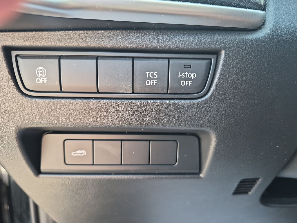 Used 2025 MAZDA CX-90 3.3 Turbo w/ Select Package AWD/4WD image 16
