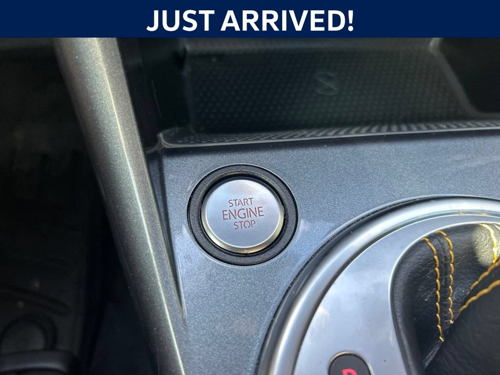 Used 2018 Volkswagen Beetle 2.0T Dune FWD image 15