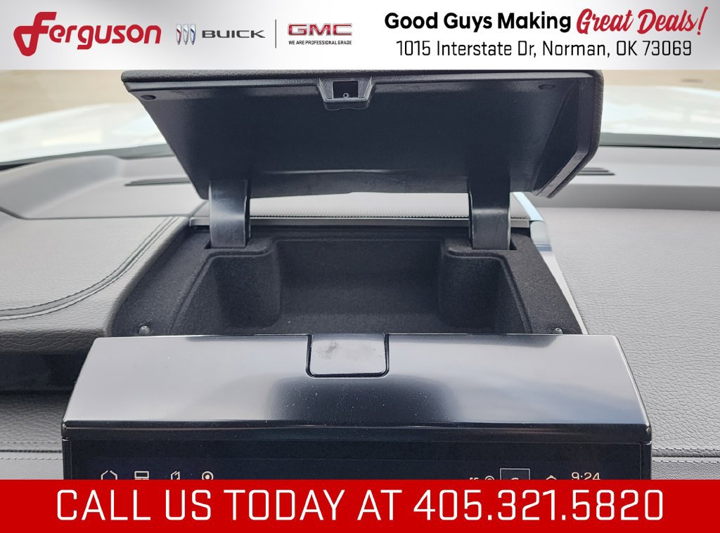New 2026 GMC Yukon Denali w/ Denali Reserve Package AWD/4WD image 33