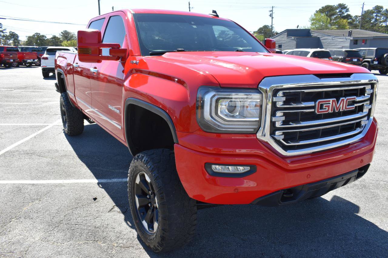 Used 2017 GMC Sierra 1500 SLT w/ Max Trailering Package AWD/4WD image 4