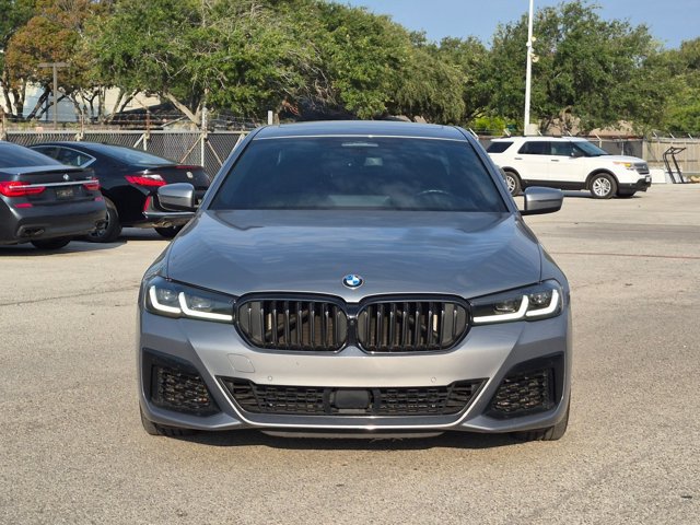 Used 2023 BMW M550i xDrive w/ Executive Package AWD/4WD image 2