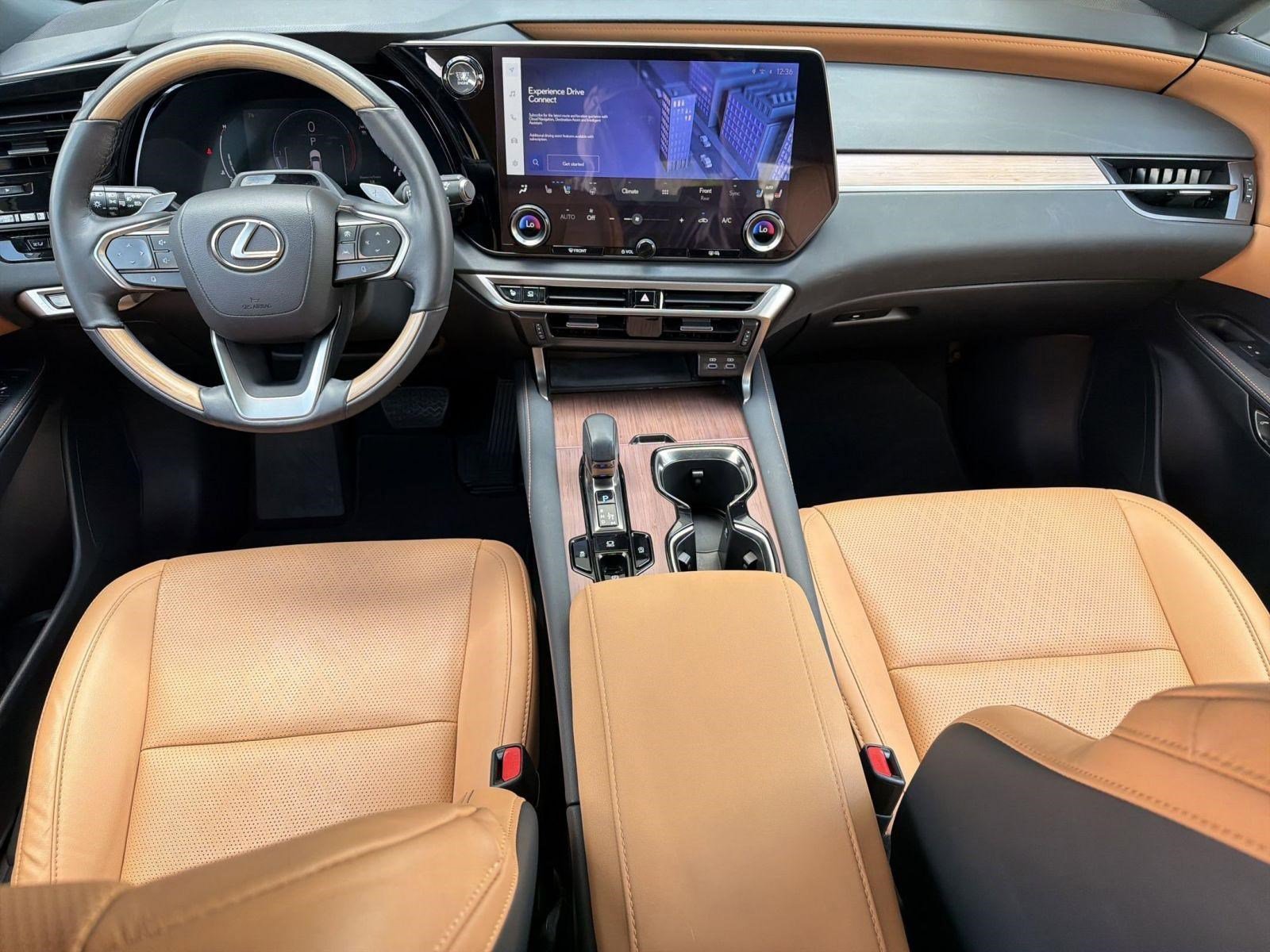 Used 2024 Lexus RX 350 Premium Plus w/ Convenience Package FWD image 17