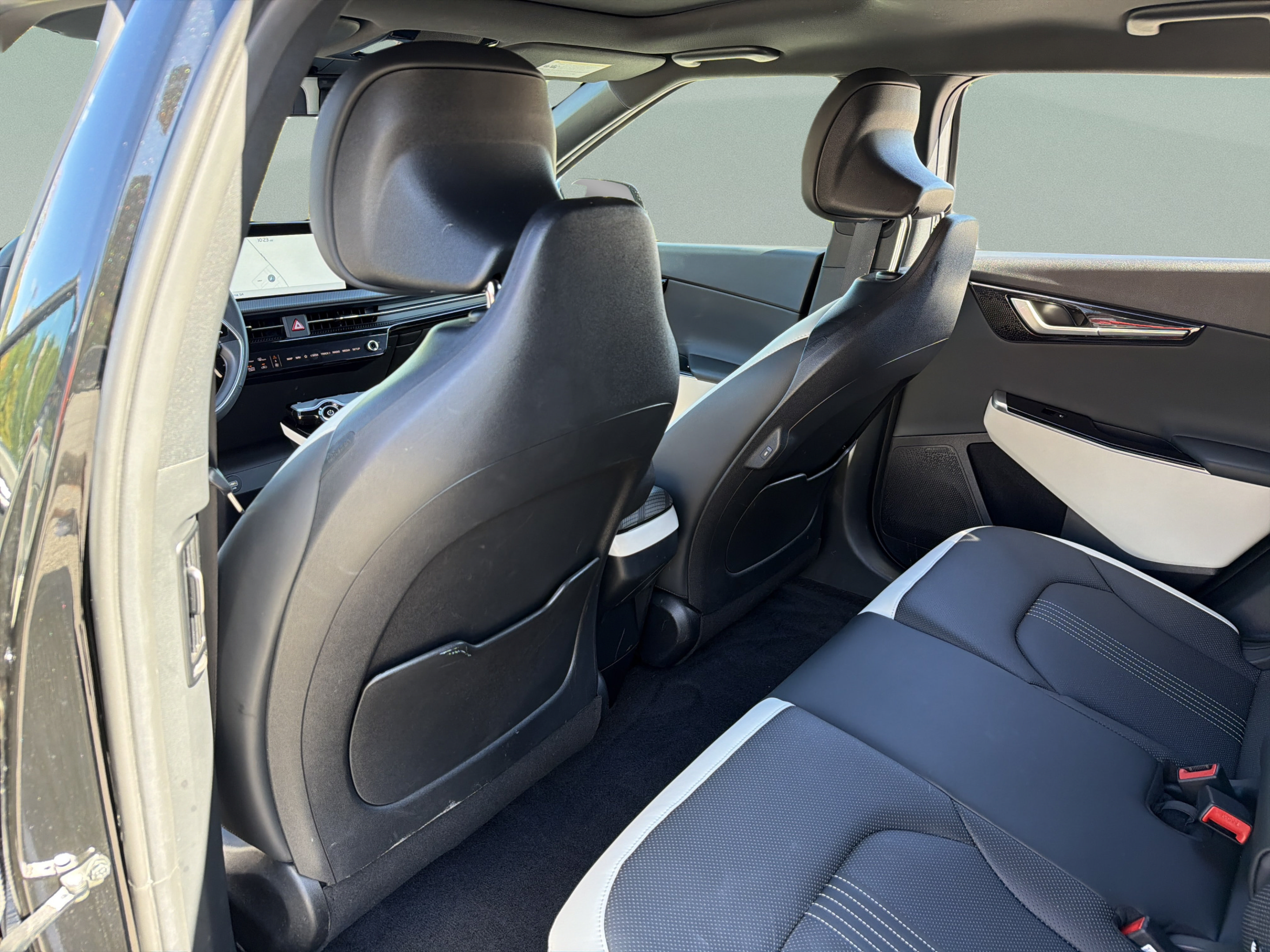Certified 2024 Kia EV6 GT-Line RWD image 32