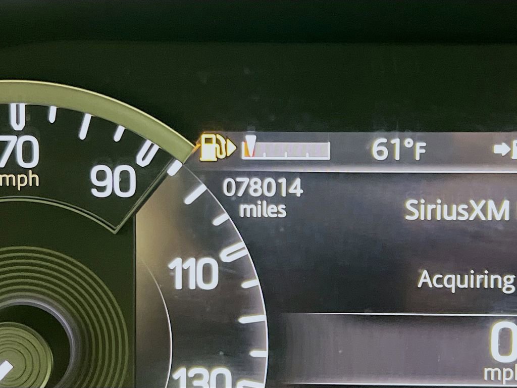 Used 2023 Land Rover Defender 110 S image 12