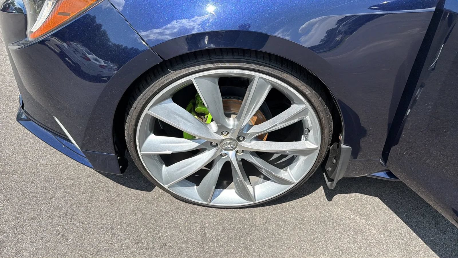 Used 2020 Toyota Corolla LE FWD image 20