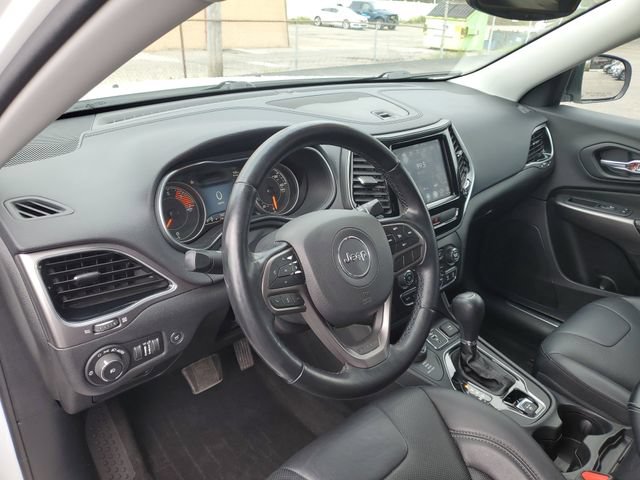 Used 2020 Jeep Cherokee Limited AWD/4WD image 19