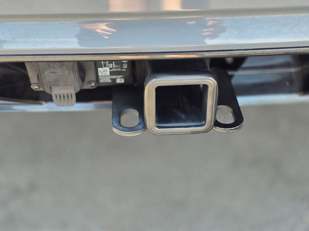 Used 2025 Volkswagen Atlas SEL Premium R-Line image 14