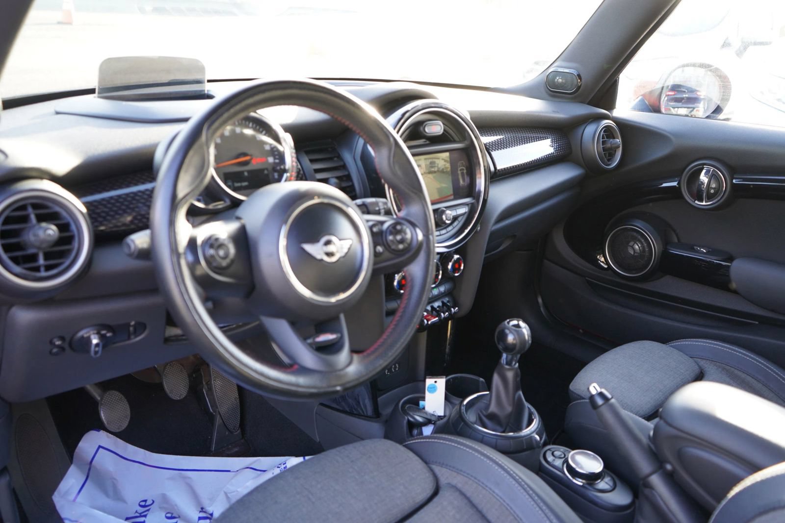 Used 2014 MINI Cooper S FWD image 9