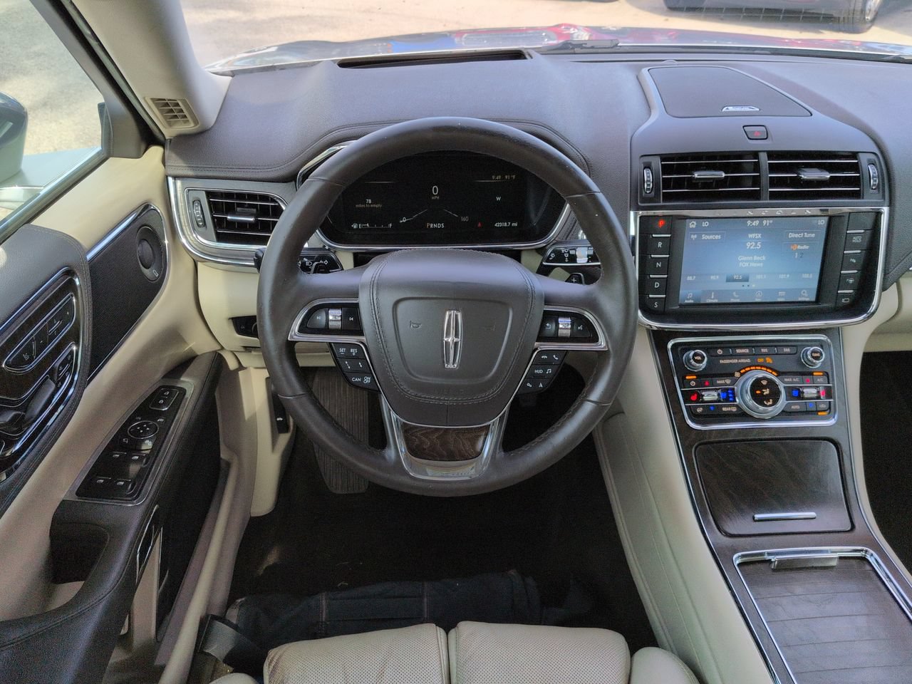 Used 2020 Lincoln Continental Reserve FWD image 16
