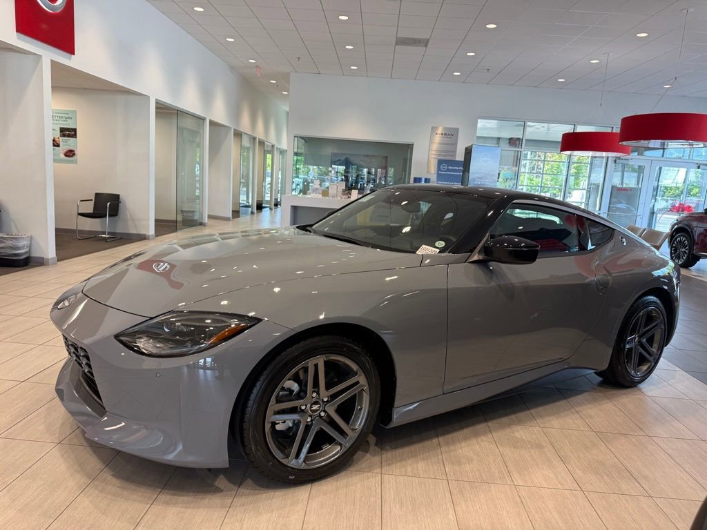 New 2026 Nissan Z Sport w/ Floor Mat Package RWD image 2