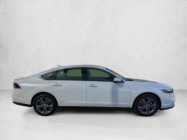 Certified 2023 Honda Accord EX image 4