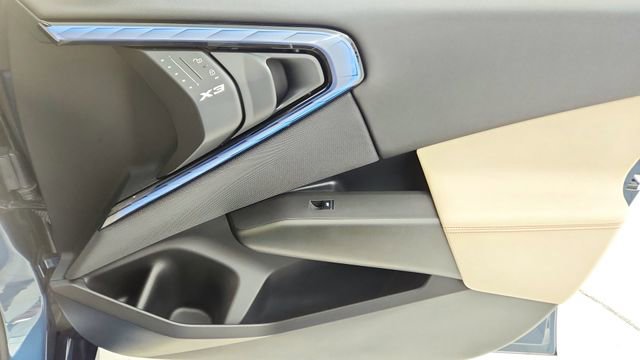 Used 2025 BMW X3 xDrive30i w/ Premium Package image 24