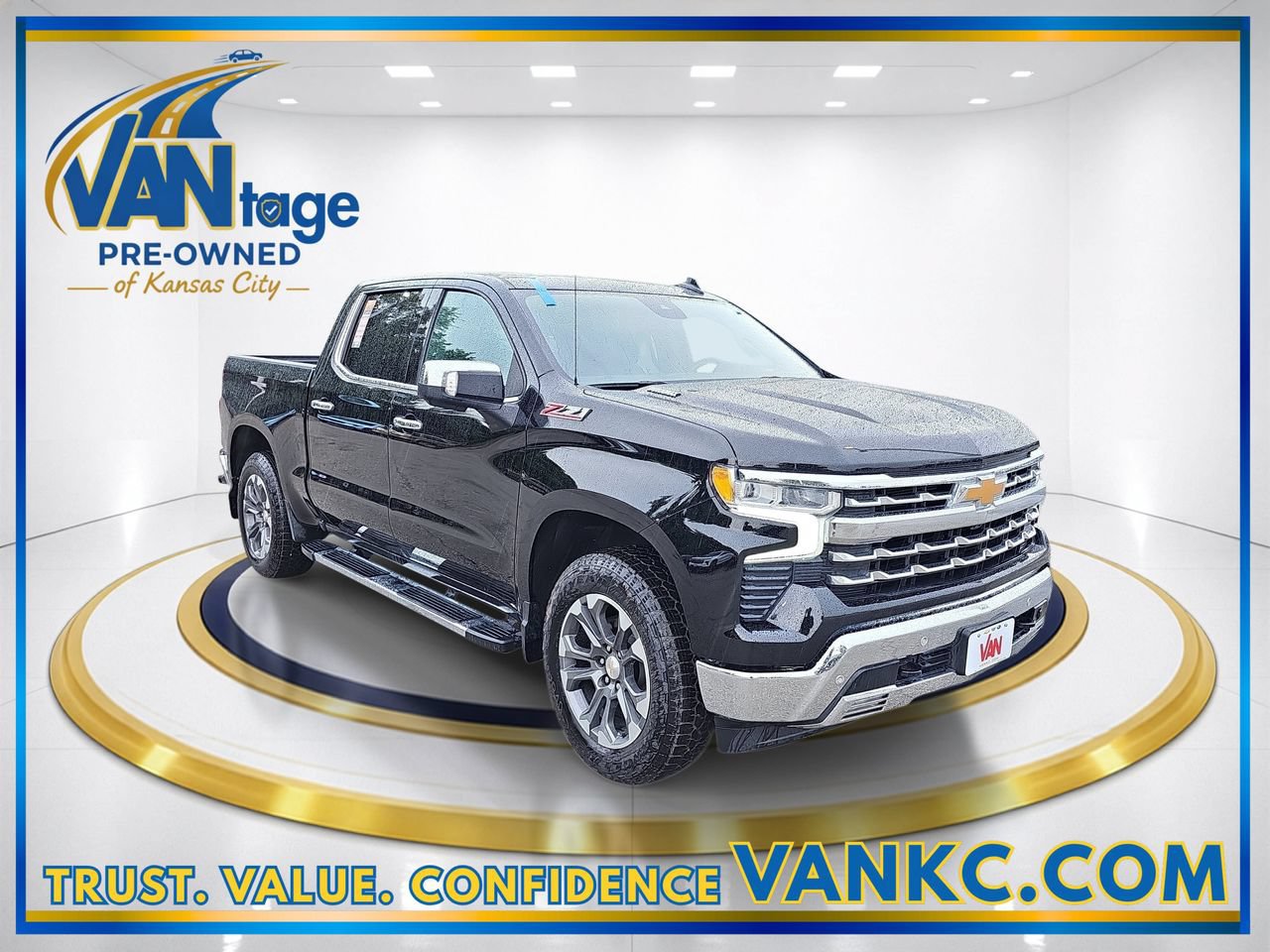 Certified 2025 Chevrolet Silverado 1500 LTZ w/ LTZ Premium Package AWD/4WD image 3