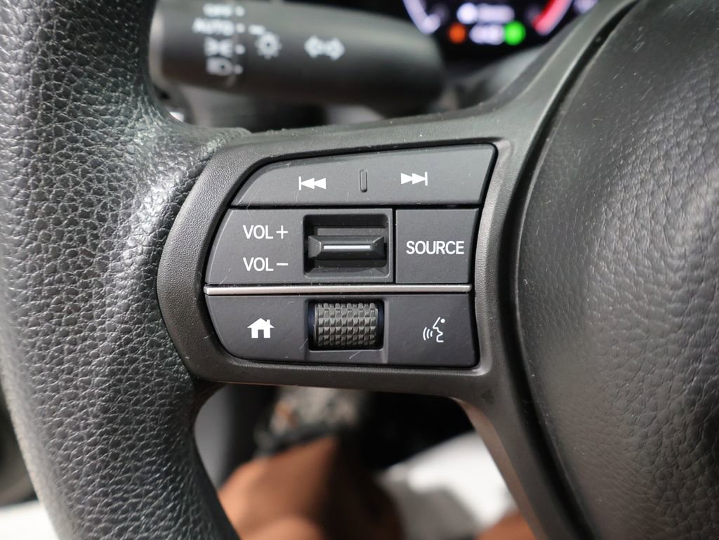 Used 2023 Honda HR-V LX image 34