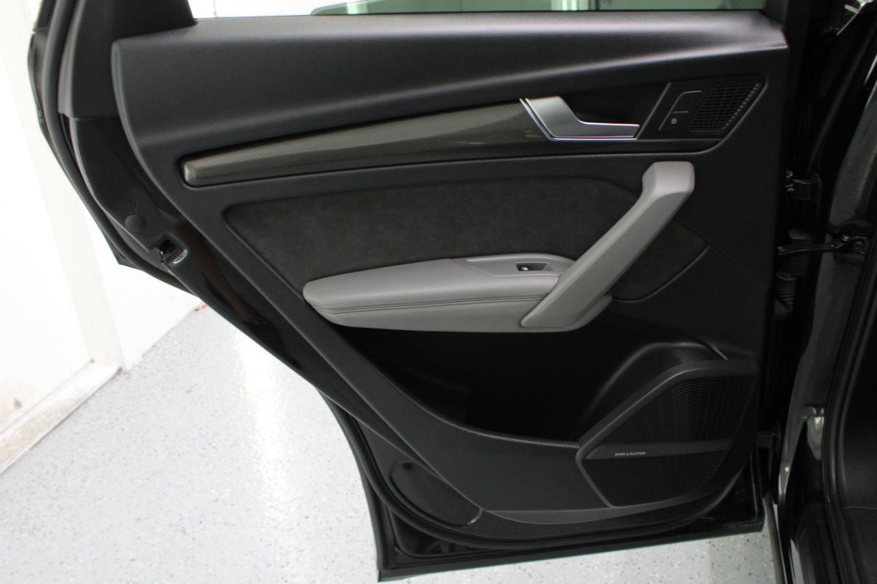 Used 2019 Audi SQ5 Premium Plus w/ Premium Plus Package image 41