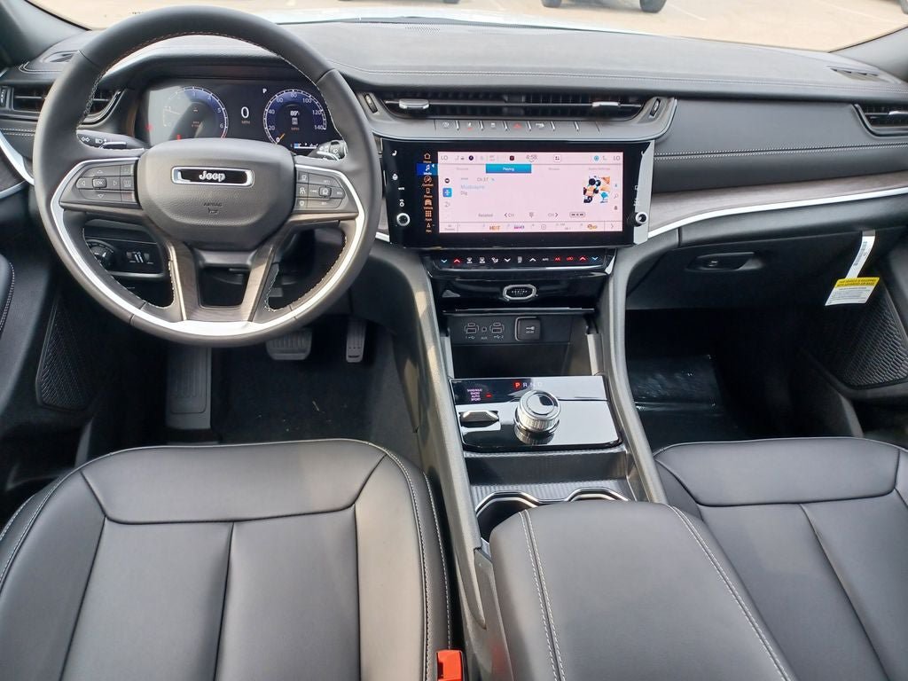 New 2026 Jeep Grand Cherokee L Limited AWD/4WD image 21