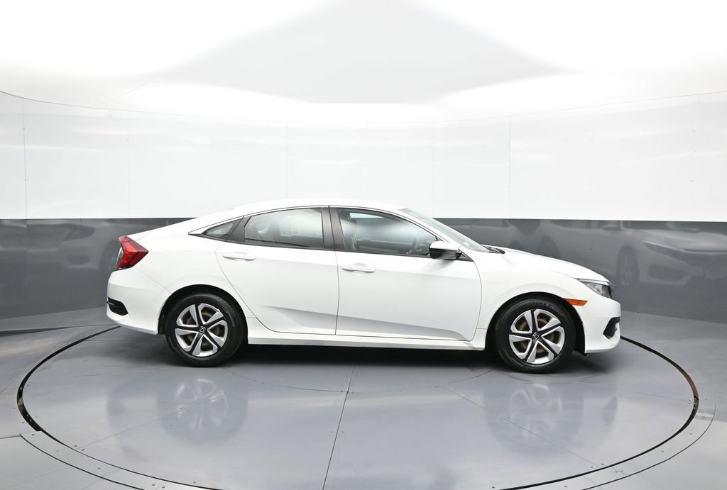 Certified 2018 Honda Civic LX image 5