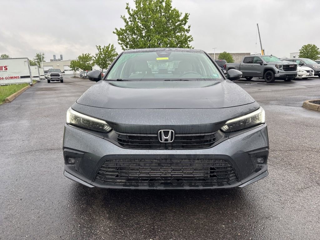 Used 2024 Honda Civic Touring image 2
