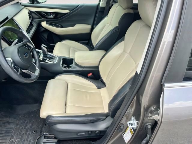 Used 2021 Subaru Outback Limited AWD/4WD image 12
