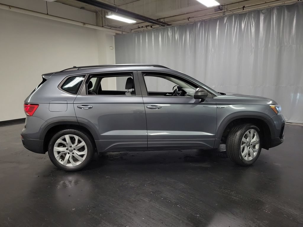 Used 2023 Volkswagen Taos S AWD/4WD image 9