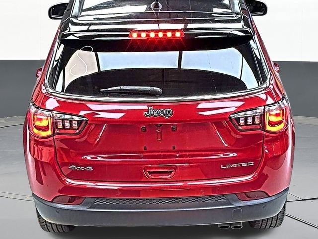 Used 2018 Jeep Compass Limited w/ Navigation Group image 9