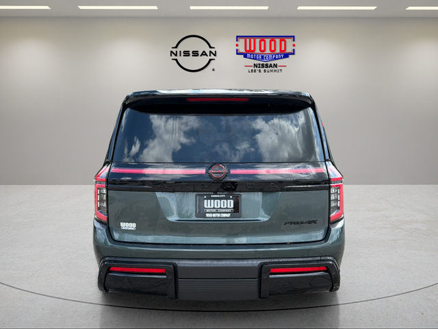 Used 2025 Nissan Armada PRO-4X AWD/4WD image 3