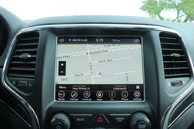Used 2018 Jeep Grand Cherokee Limited AWD/4WD image 21