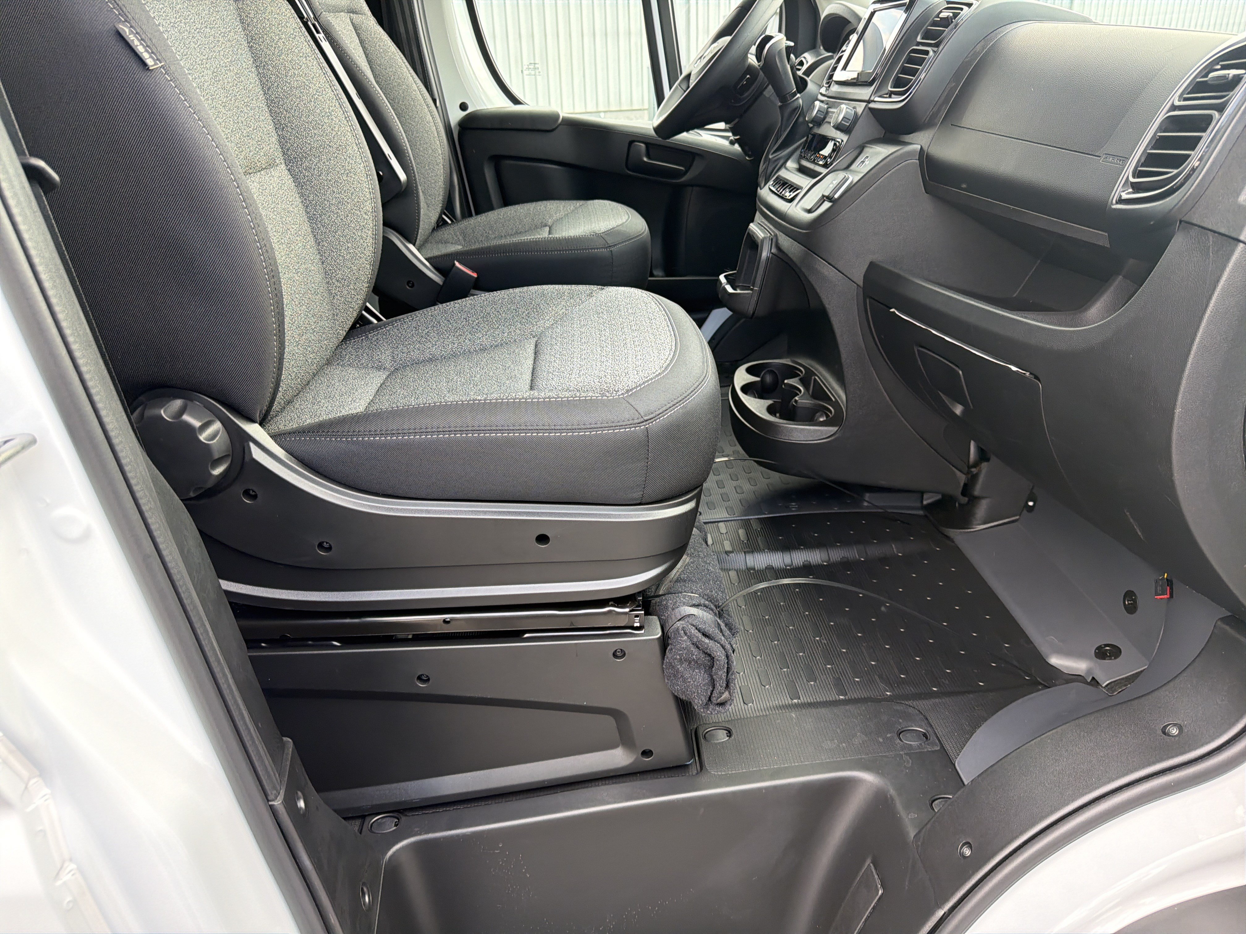 New 2026 RAM ProMaster 1500 w/ Convenience Group FWD image 16