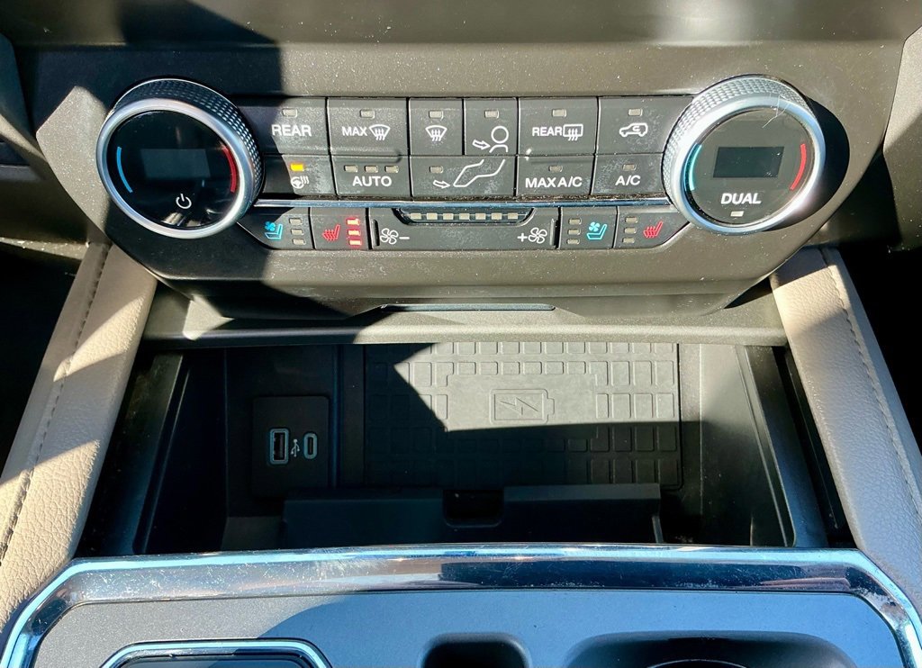 Used 2021 Ford Expedition Max XLT image 33