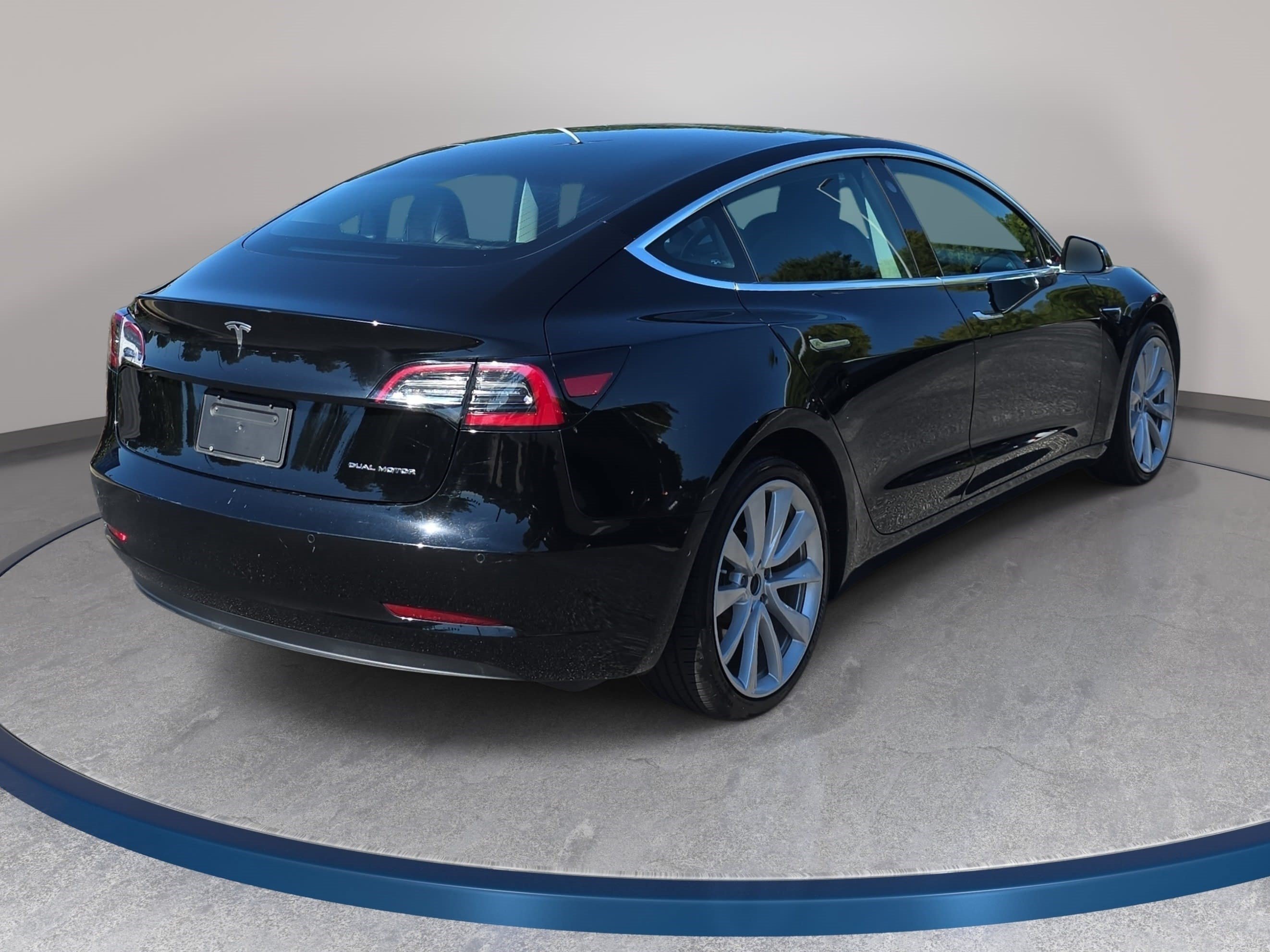 Used 2020 Tesla Model 3 Long Range AWD/4WD image 5