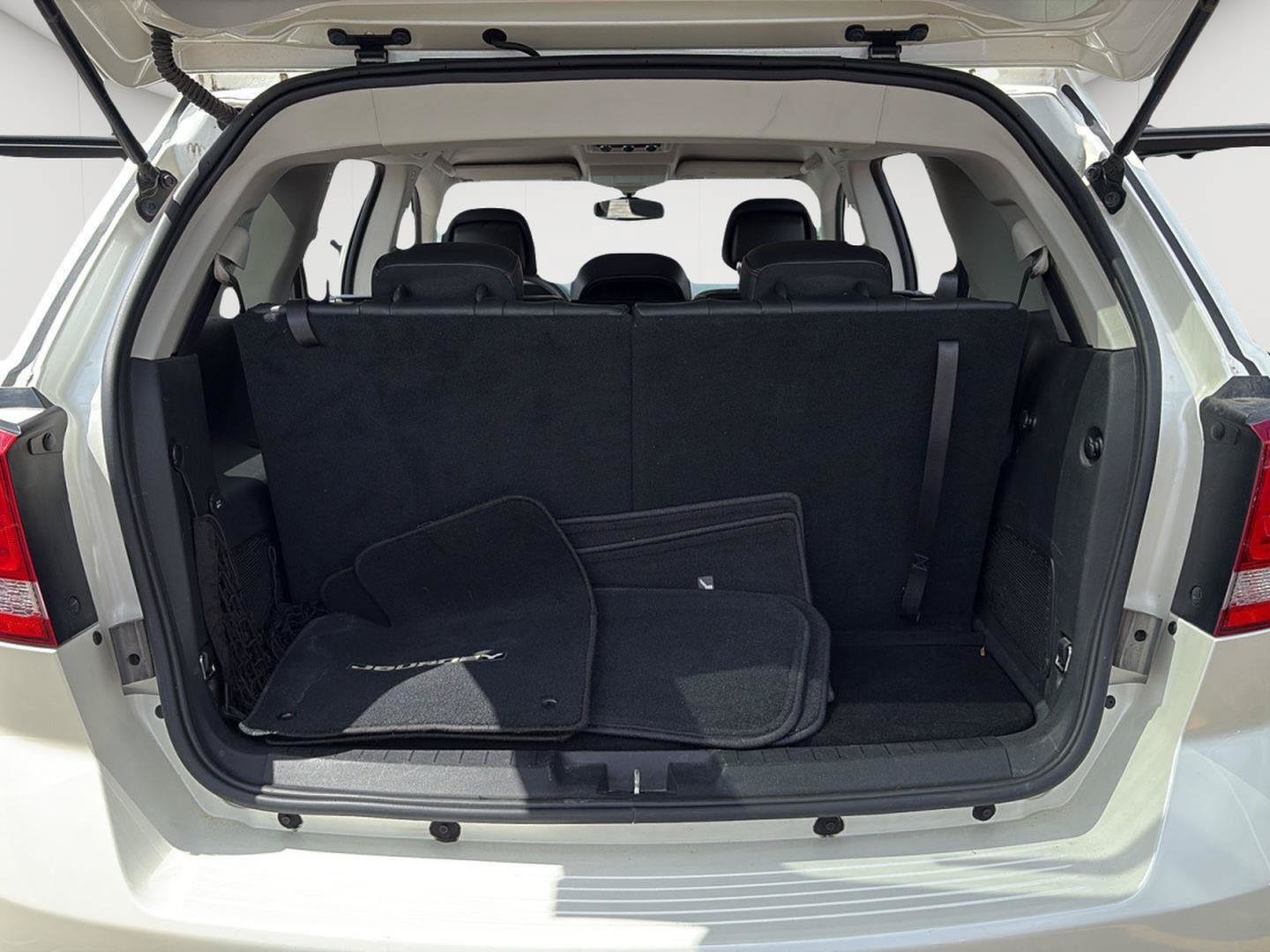 Used 2016 Dodge Journey R/T FWD image 17