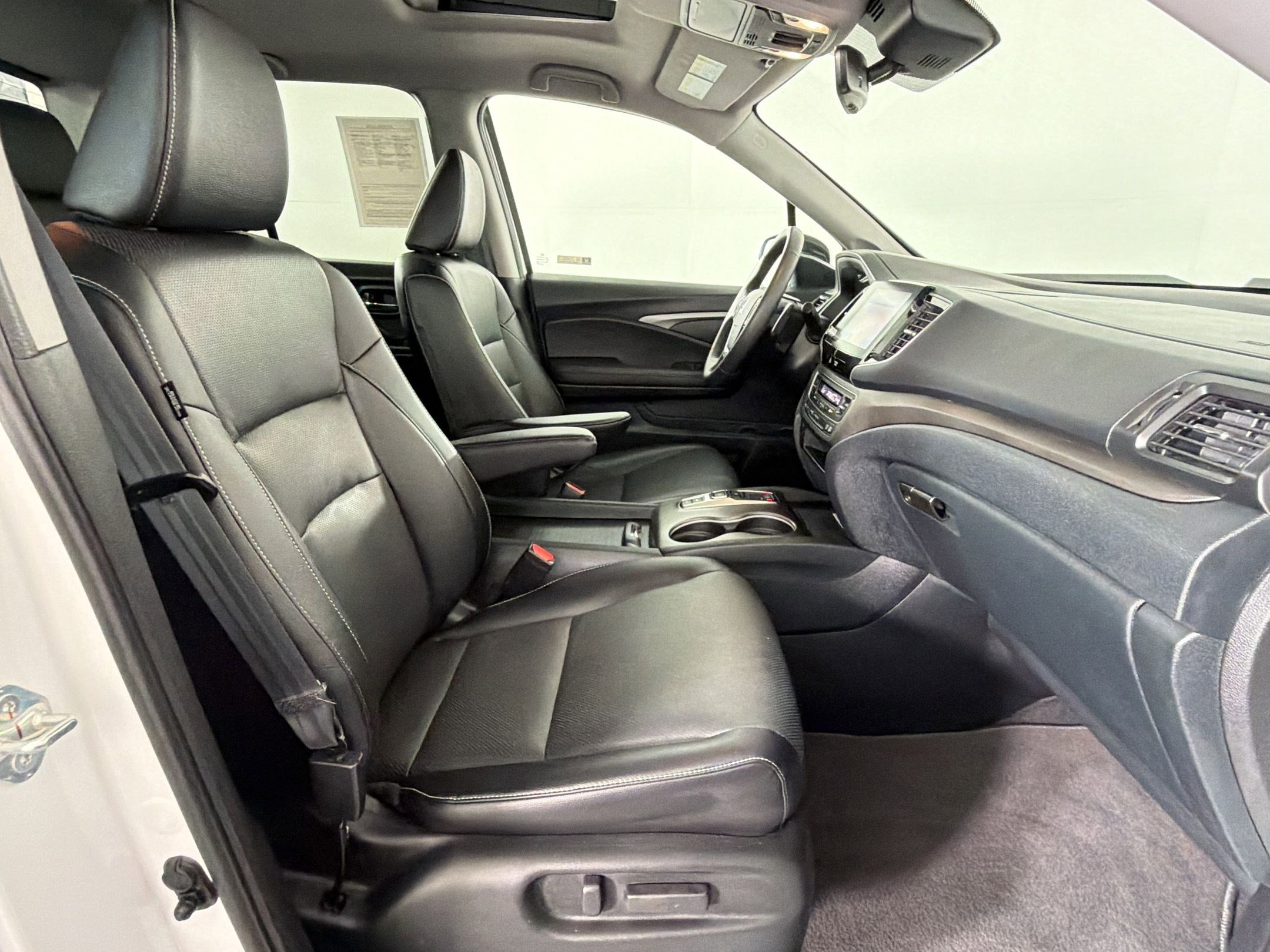 Used 2023 Honda Ridgeline RTL-E image 31
