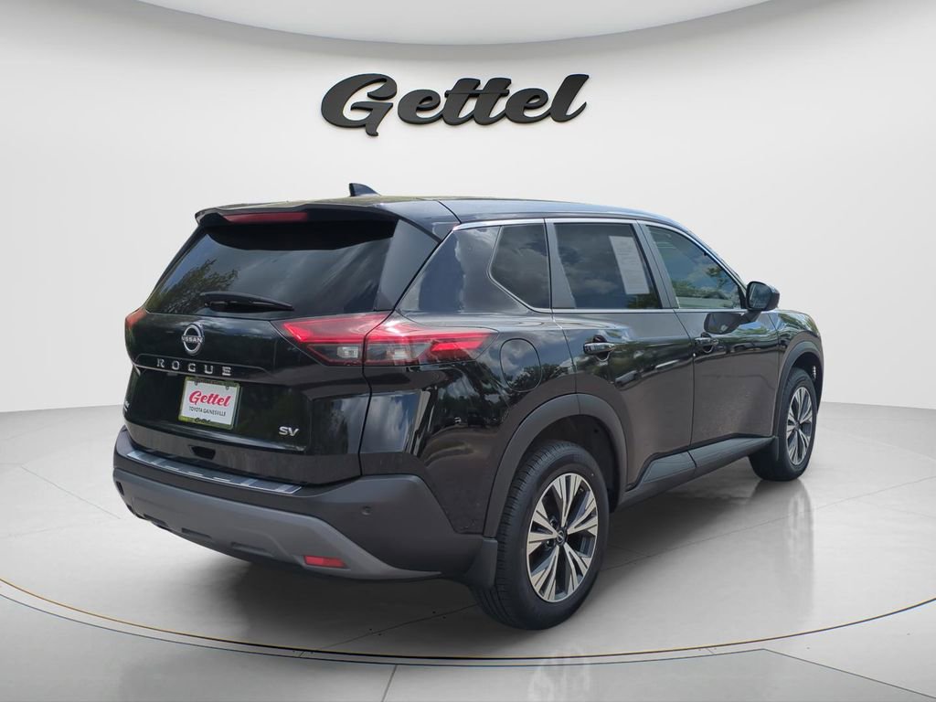 Used 2023 Nissan Rogue SV image 5
