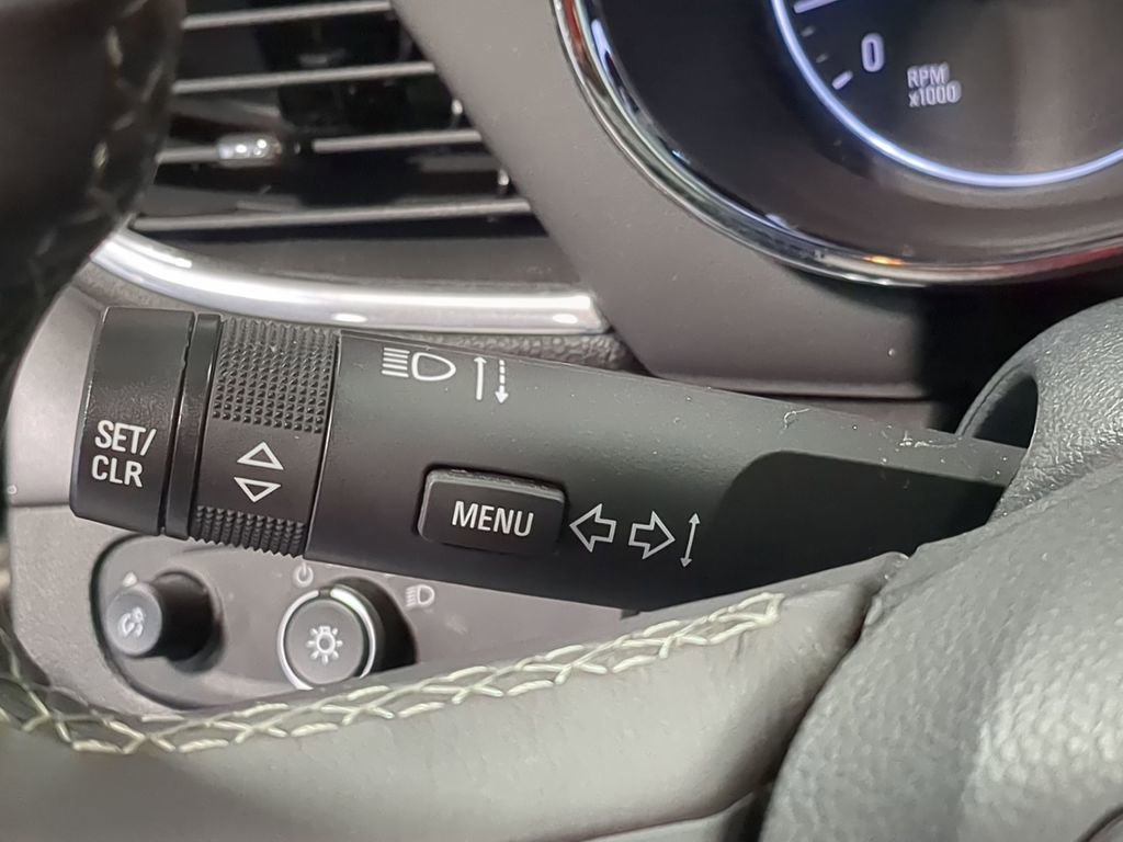 Used 2018 Buick Encore Preferred image 30