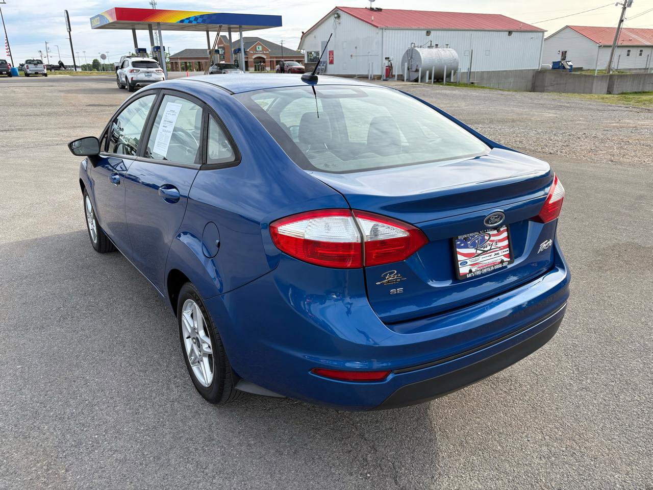 Used 2019 Ford Fiesta SE FWD image 5