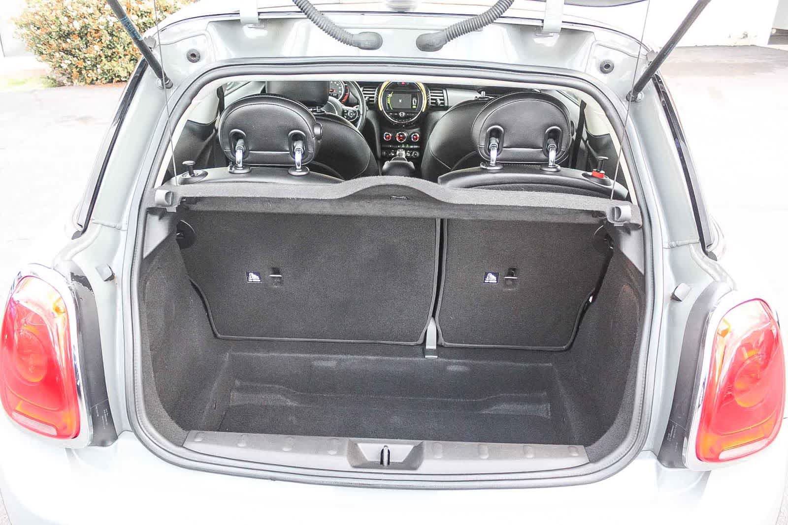 Used 2017 MINI Cooper 2-Door Hardtop FWD image 35