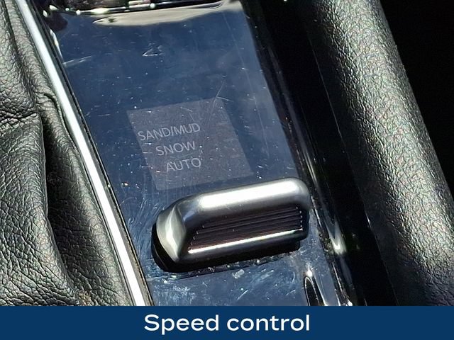 Used 2025 Jeep Compass Limited AWD/4WD image 16