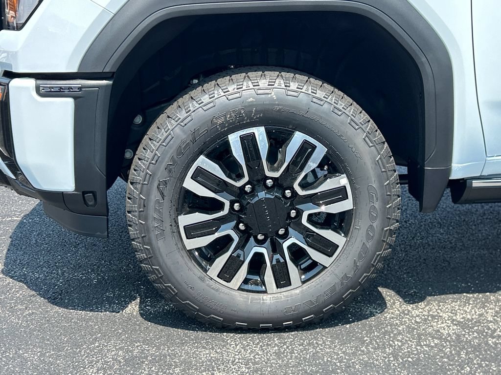 New 2026 GMC Sierra 2500 Denali Ultimate w/ Snow Plow Prep/Camper Package AWD/4WD image 13