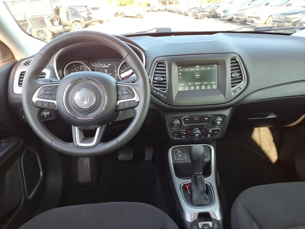 Certified 2020 Jeep Compass Sport FWD image 12
