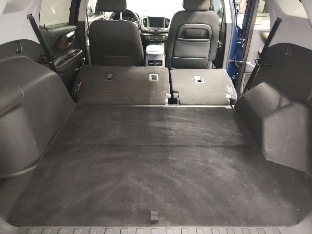 Used 2019 GMC Terrain SLE w/ Driver Convenience Package FWD image 15