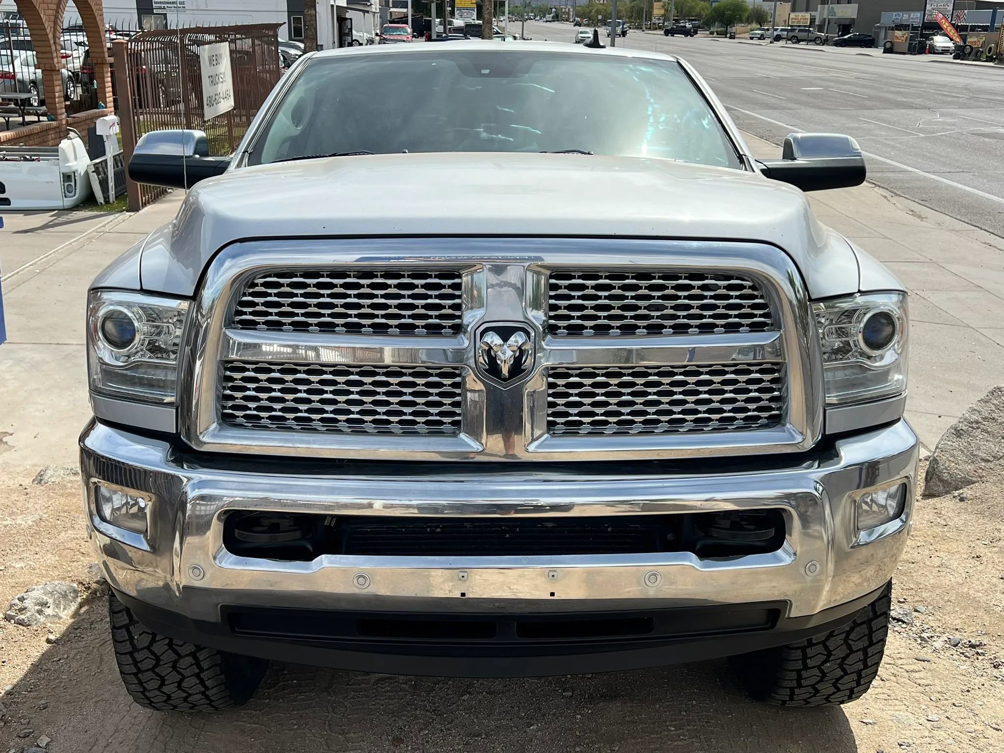 Used 2018 RAM 2500 Laramie w/ Convenience Group image 4