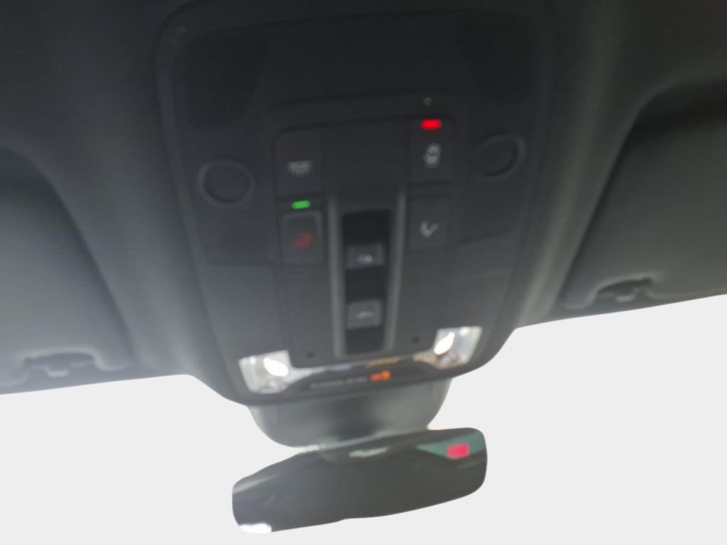 Used 2022 Audi Q3 2.0T Premium Plus w/ Premium Plus Package image 27