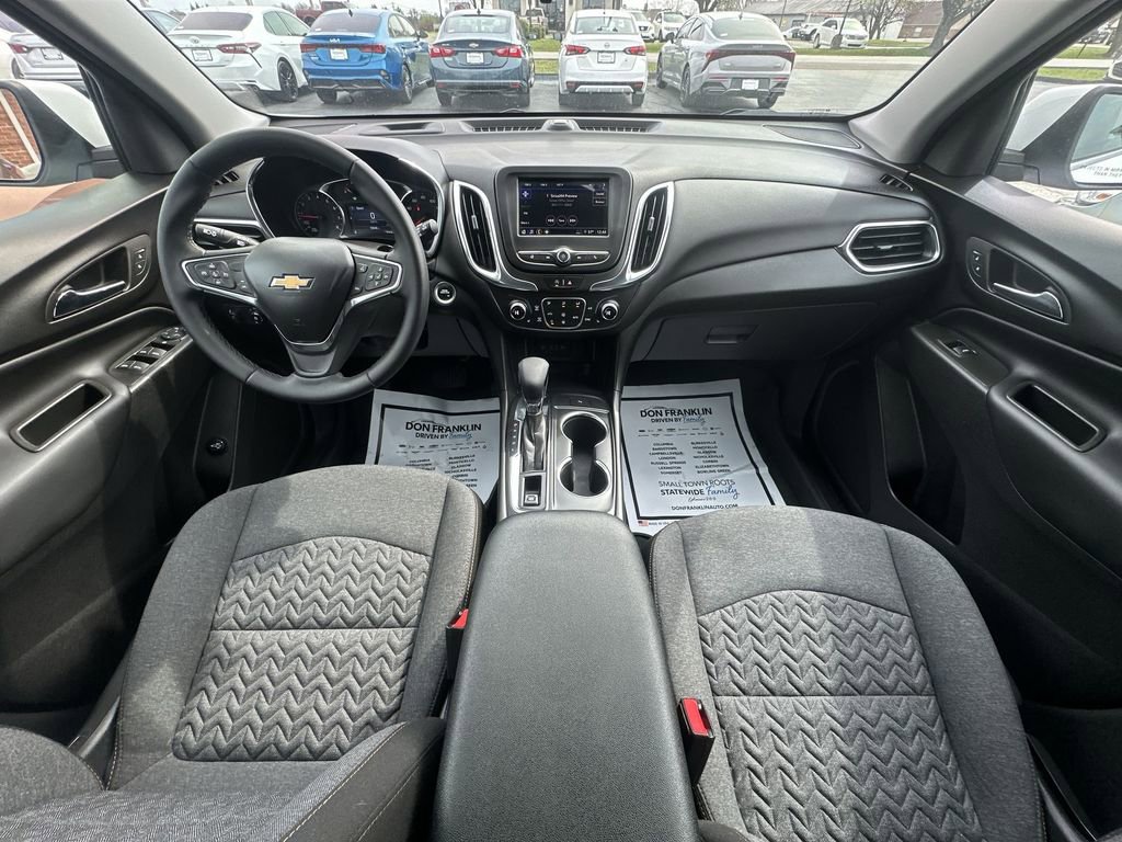 Used 2024 Chevrolet Equinox LT w/ LPO, Floor Liner Package AWD/4WD image 20