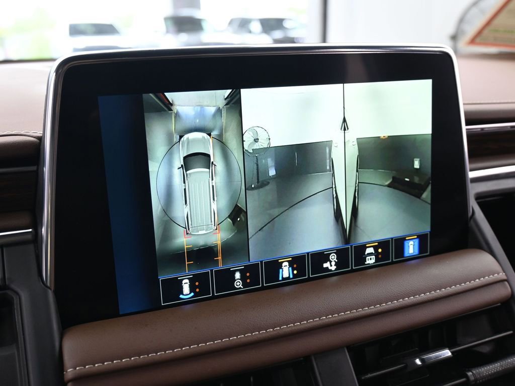 Used 2024 Chevrolet Tahoe High Country image 21