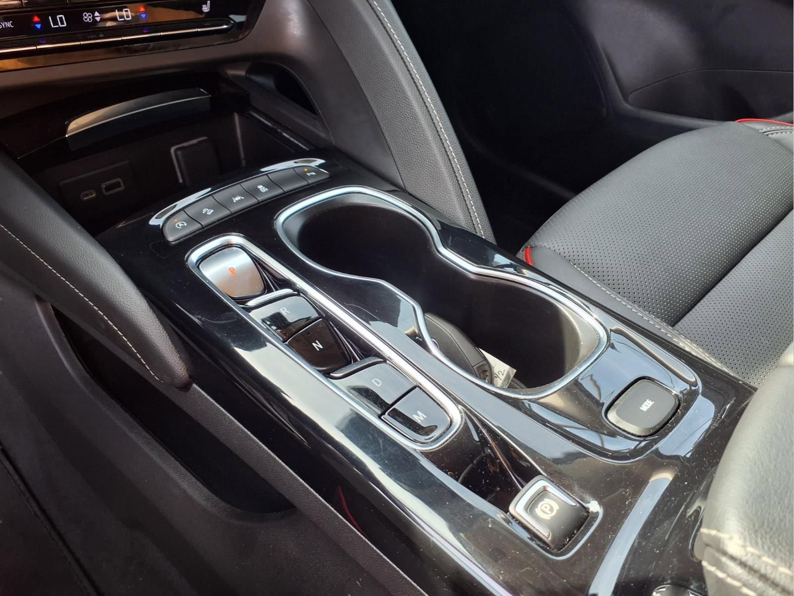 Used 2023 Buick Envision Essence w/ Sport Touring Package image 8