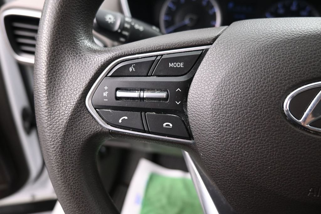 Used 2020 Hyundai Santa Fe SE FWD image 32