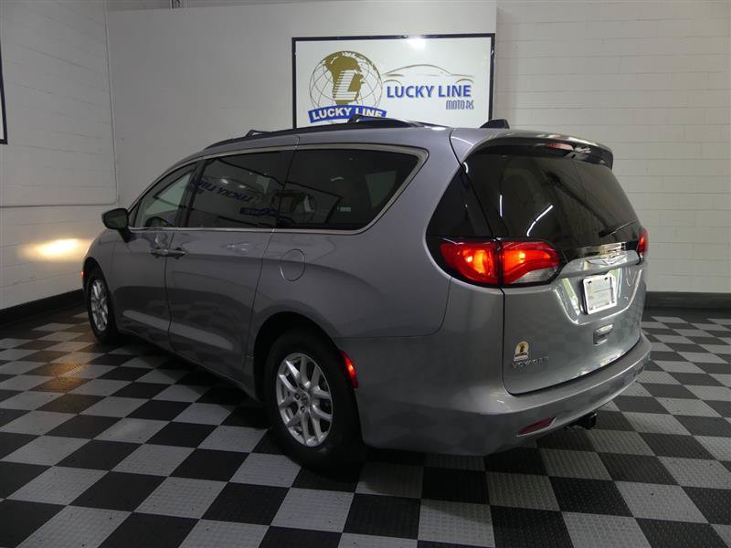 Used 2021 Chrysler Voyager Lxi FWD image 11